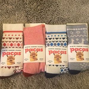 Pacas Socks Small/Medium Set of 4 NWT